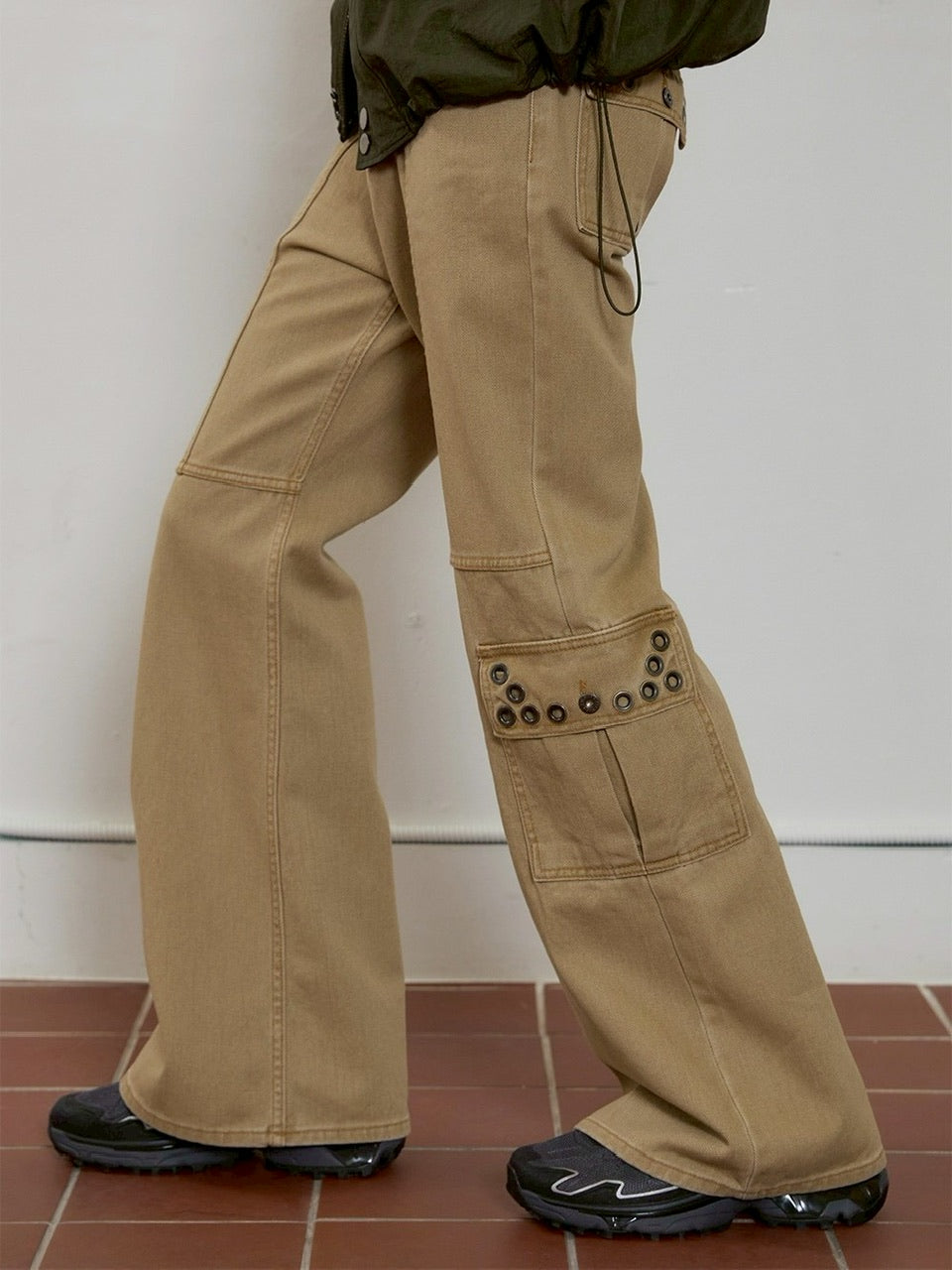 【ESC STUDIO】eyelet denim bootcut pants / 【イーエスシースタジオ】アイレットブーツカットデニムパンツ