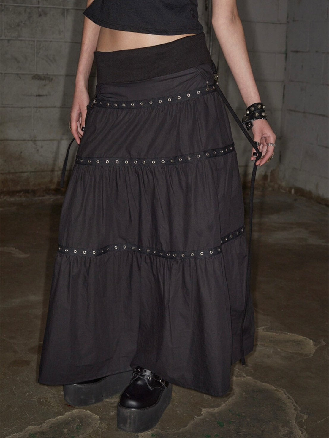 【NOT KNOWING】Tiered Eyelet Maxi Skirt / 【ノットノーイング】ティアードアイレットマキシスカート