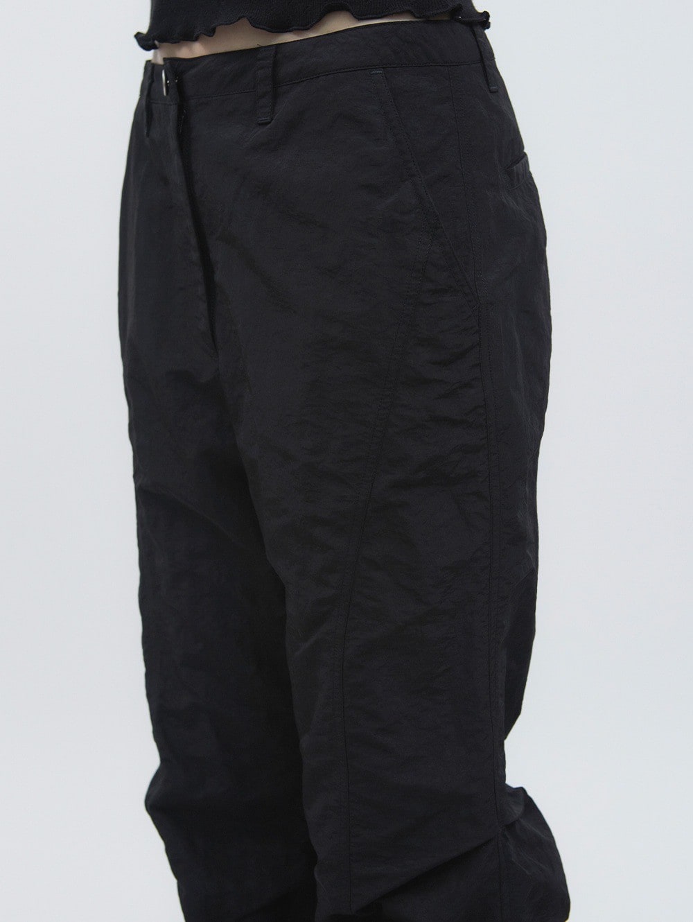 【TUOMIO】TUCKED BOOTSCUT PANTS