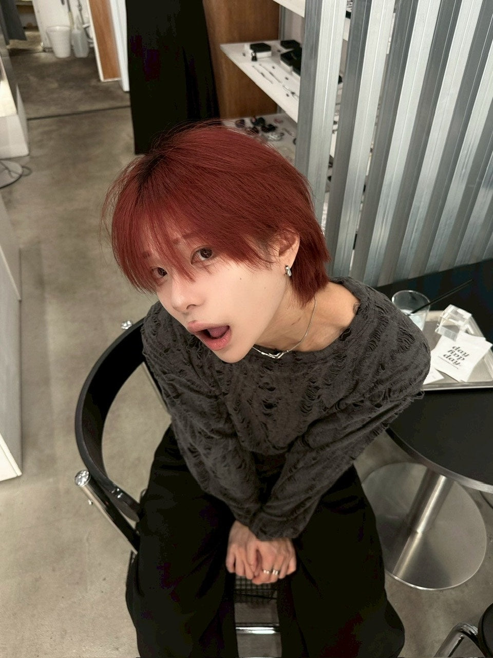 国際配送【LUV CODE】damage long sleeve tee (3color)