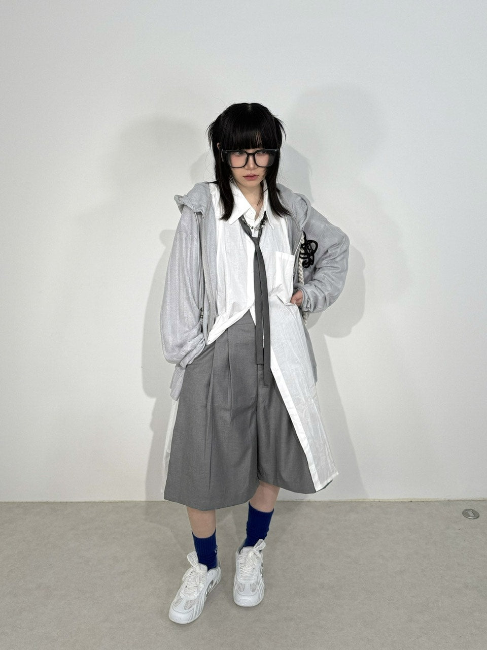 国際配送【Nerd out XU】asymmetry long shirt