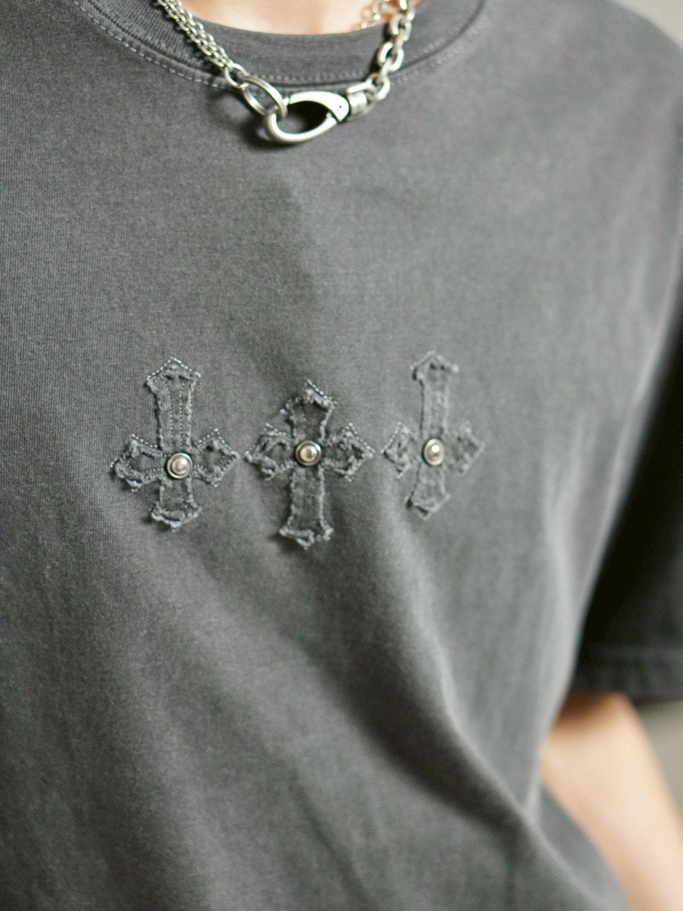 受注制【Chikashitsu +】pigment cross point t-shirt (2color) / 【チカシツプラス】ピグメントクロスポイント半袖Tシャツ
