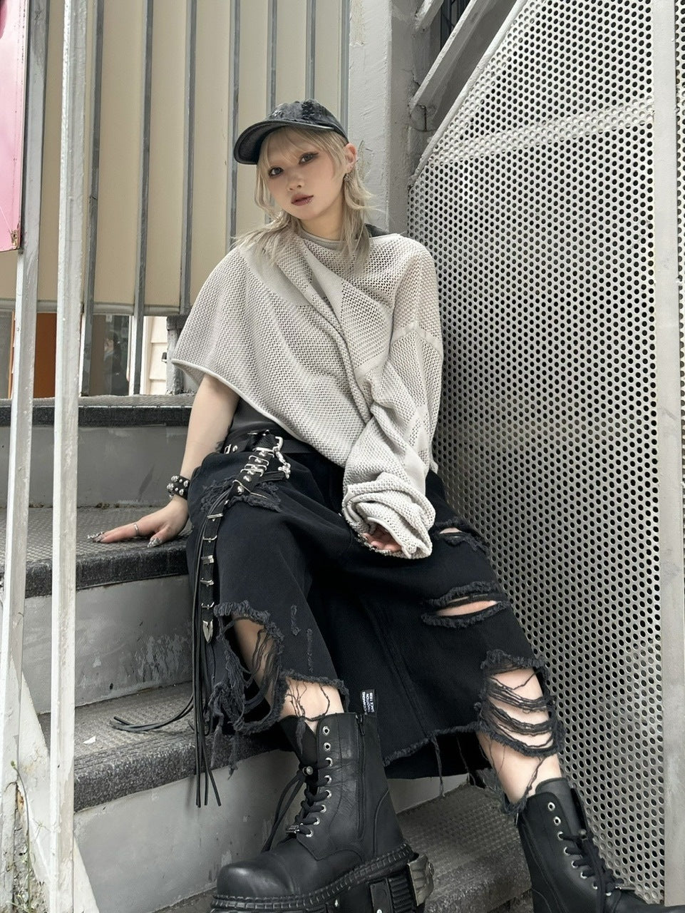 受注制【Never mind the XU】damage denim half pants