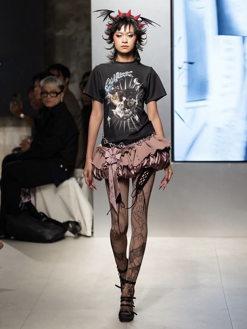 【La Lune】POLO TOP / 【ラリュンヌ】キャットグラフィックデザイン半袖Tシャツ