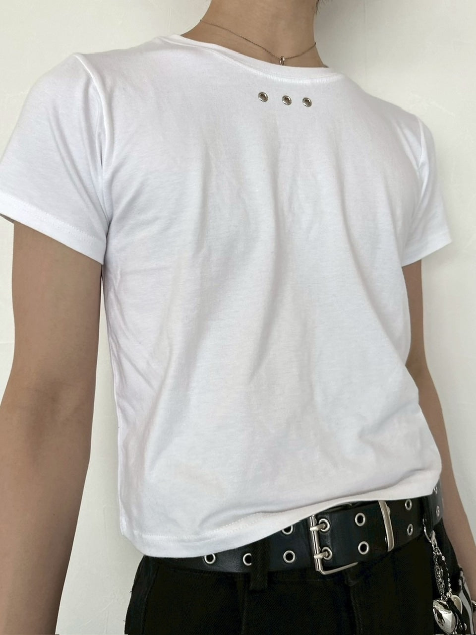 受注制【LUV CODE】eyelet cropped tee (3color)