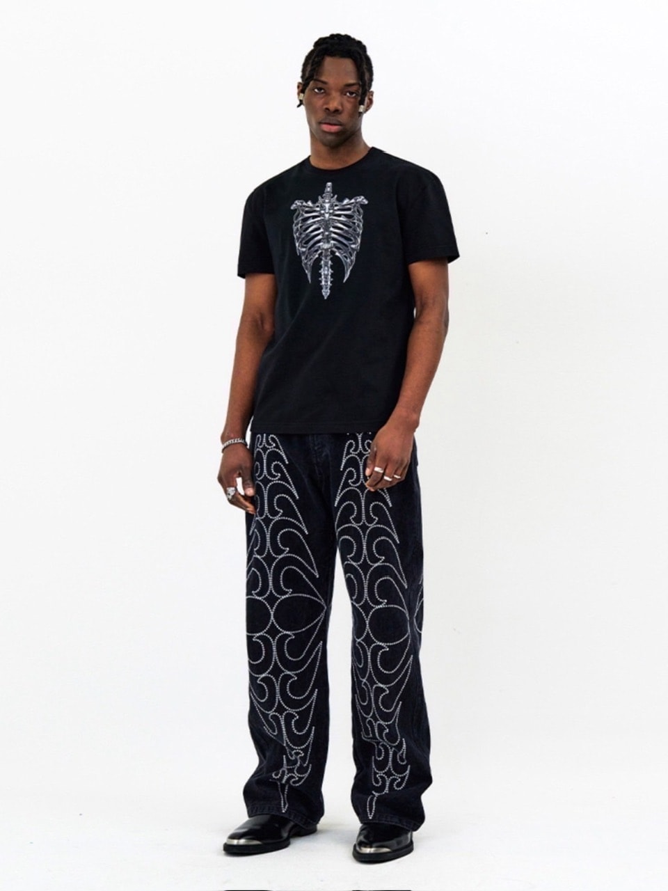 【E RIN AI E】SKELETON SHORT SLEEVE TEE