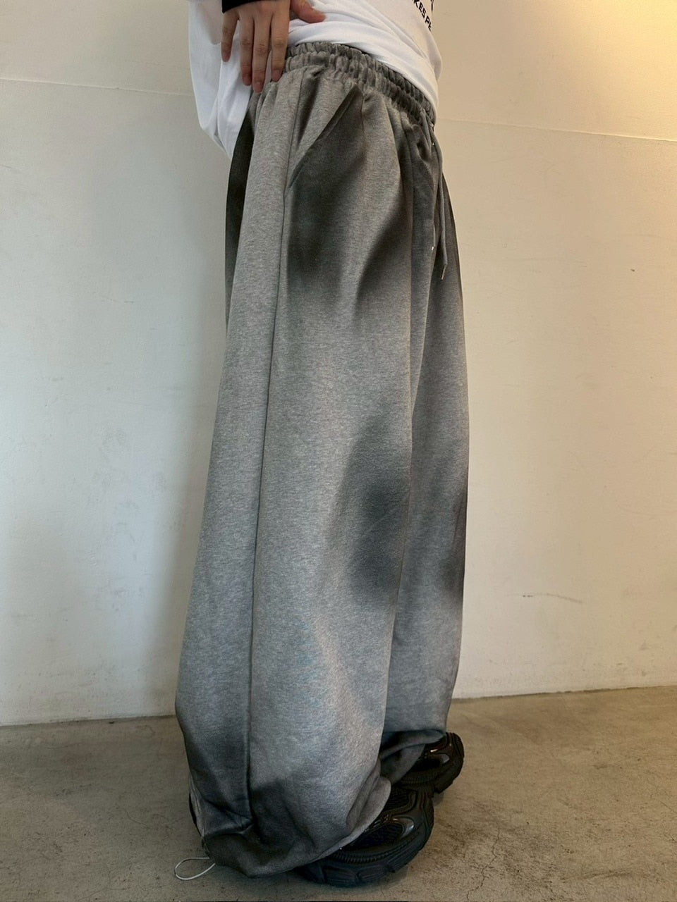 受注制【LUV CODE】spray sweat pants (3color)
