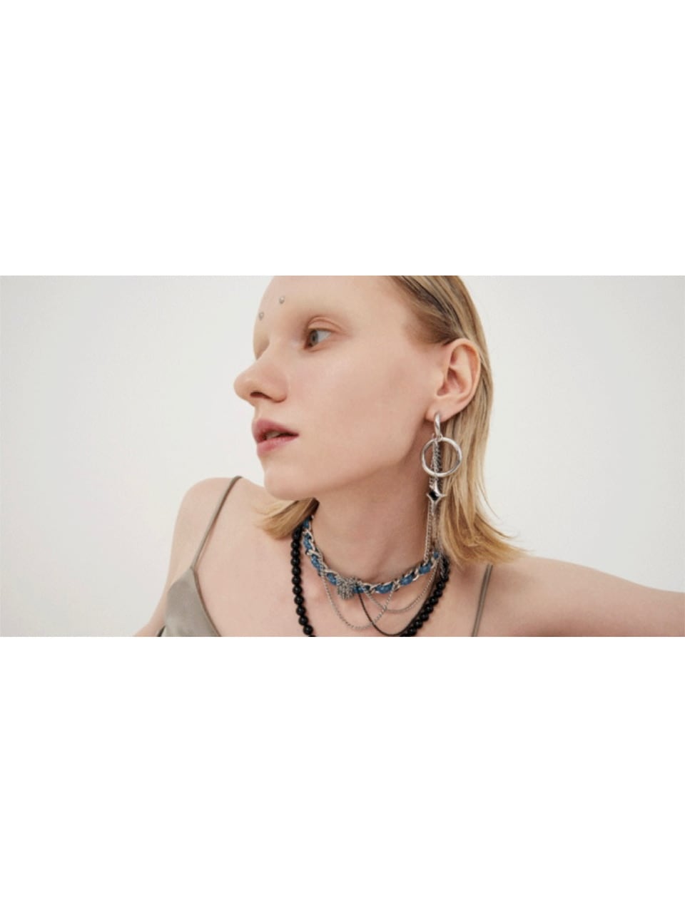 【PEG LEG】Unbalanced Star Drop earring