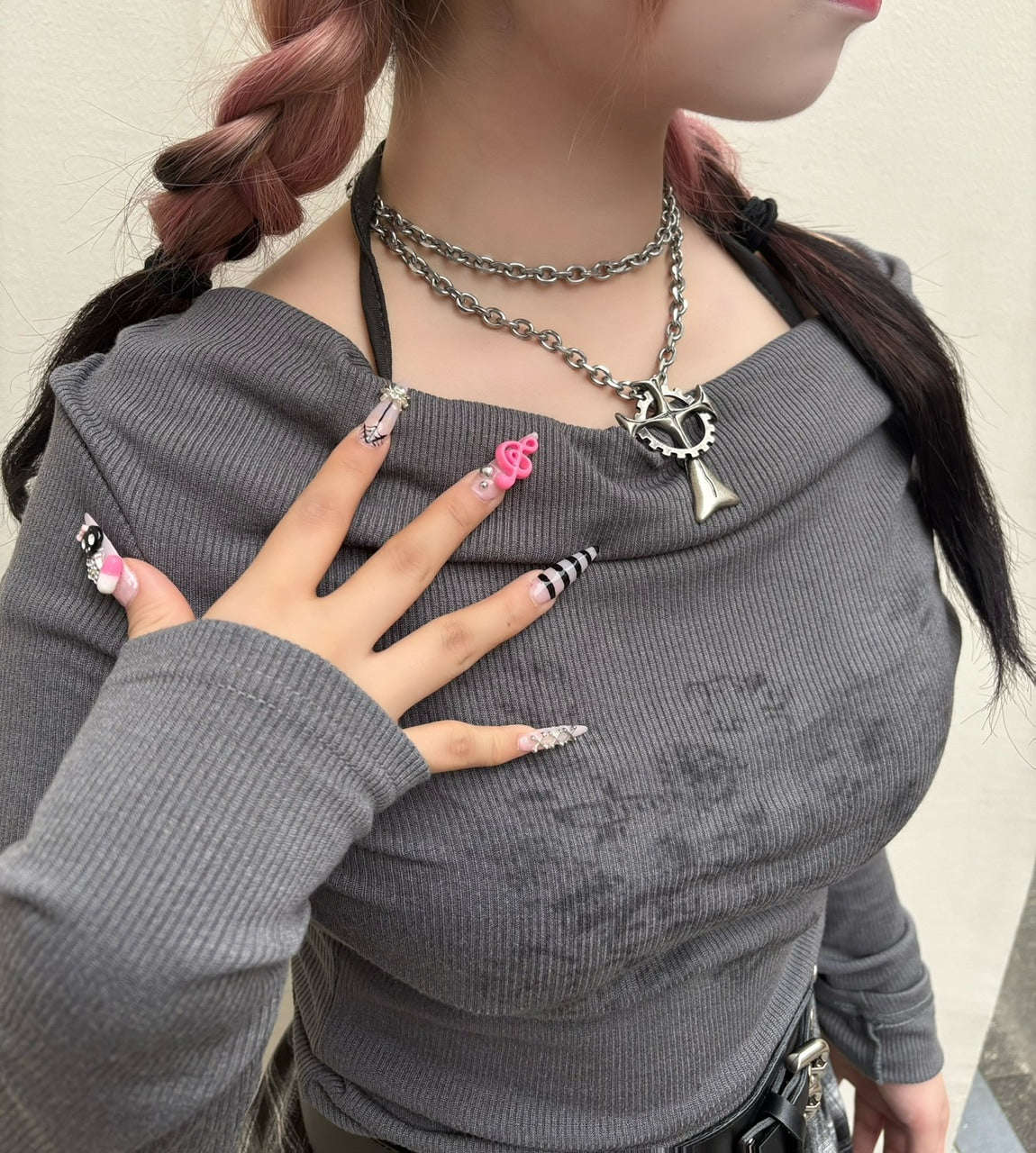 仙台に着画お願いしている。【Never mind the XU】loose fit long sleeve / 【ネバーマインドザエックスユー】ルーズフィットプリント長袖Tシャツ (3color)