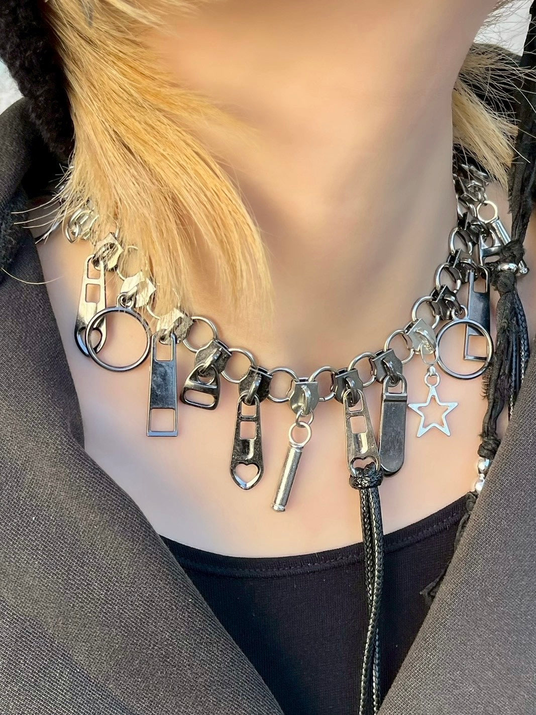 Never mind the XU】zip design necklace / 【ネバーマインドザ