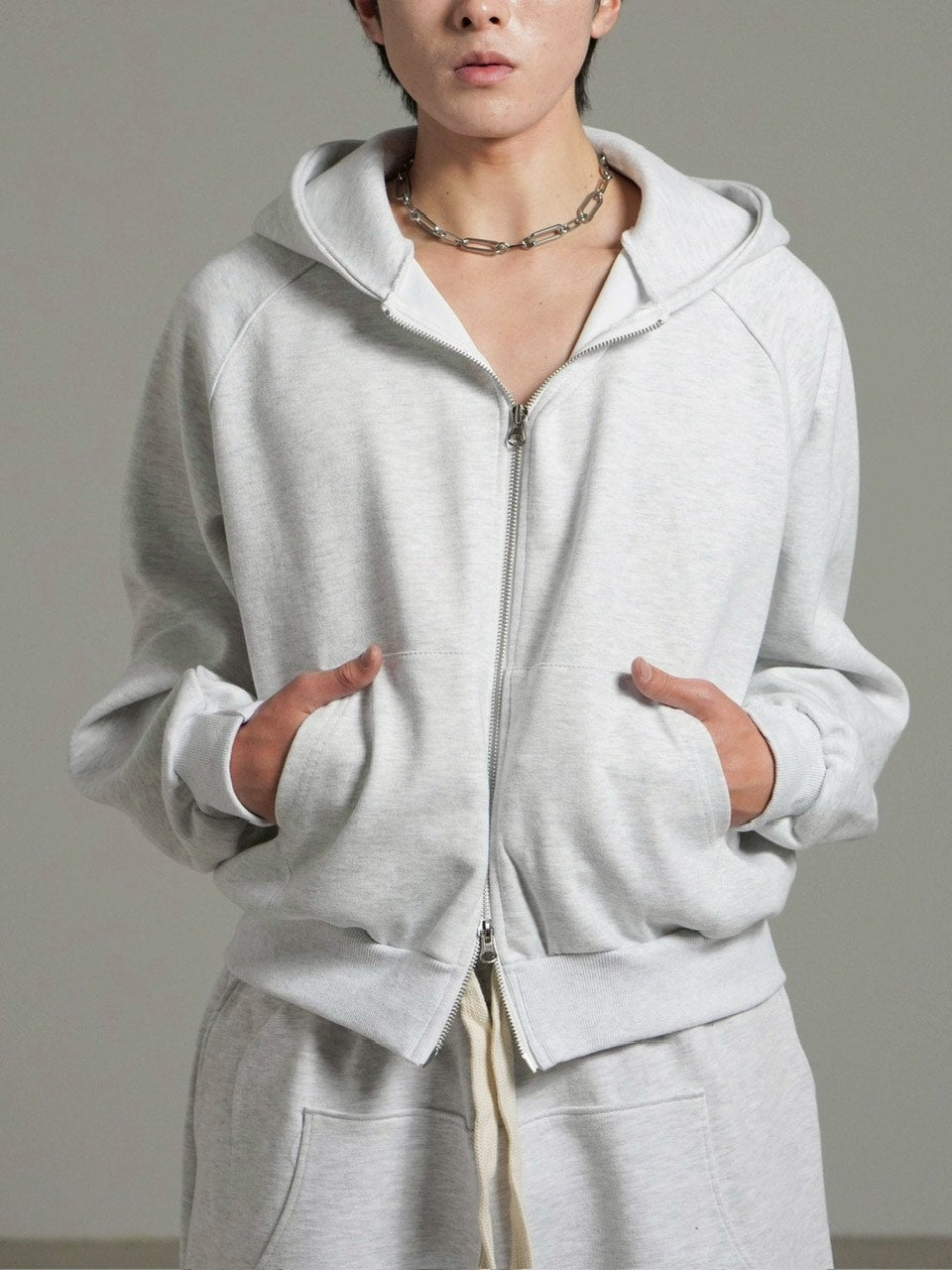 受注制【Chikashitsu +】heavy weight cotton cropped hoodie / 【チカシツプラス】ヘビーウェイトコットンクロップドパーカー (3color)