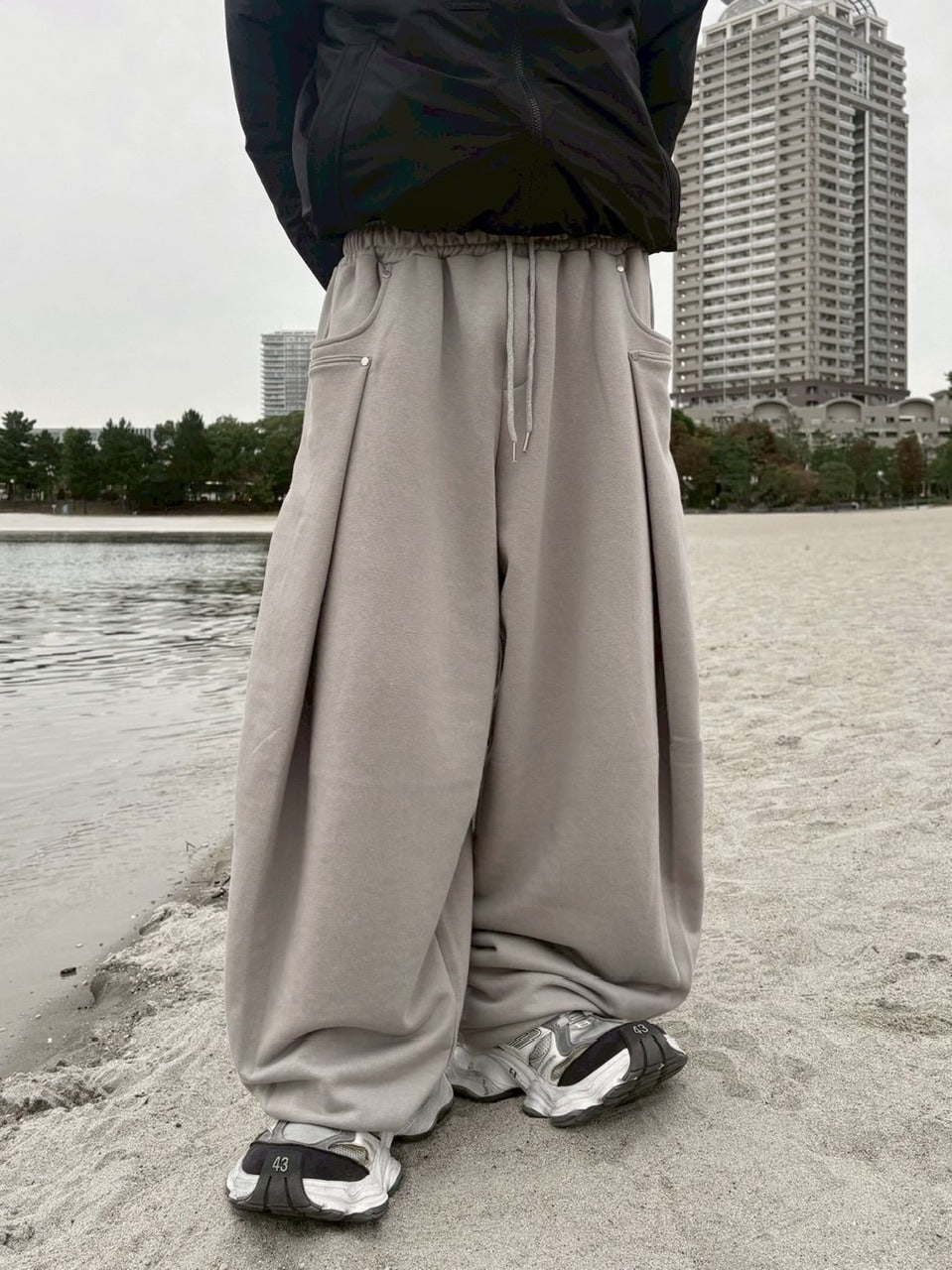 受注制【youll】rivet tuck wide pants (2color)