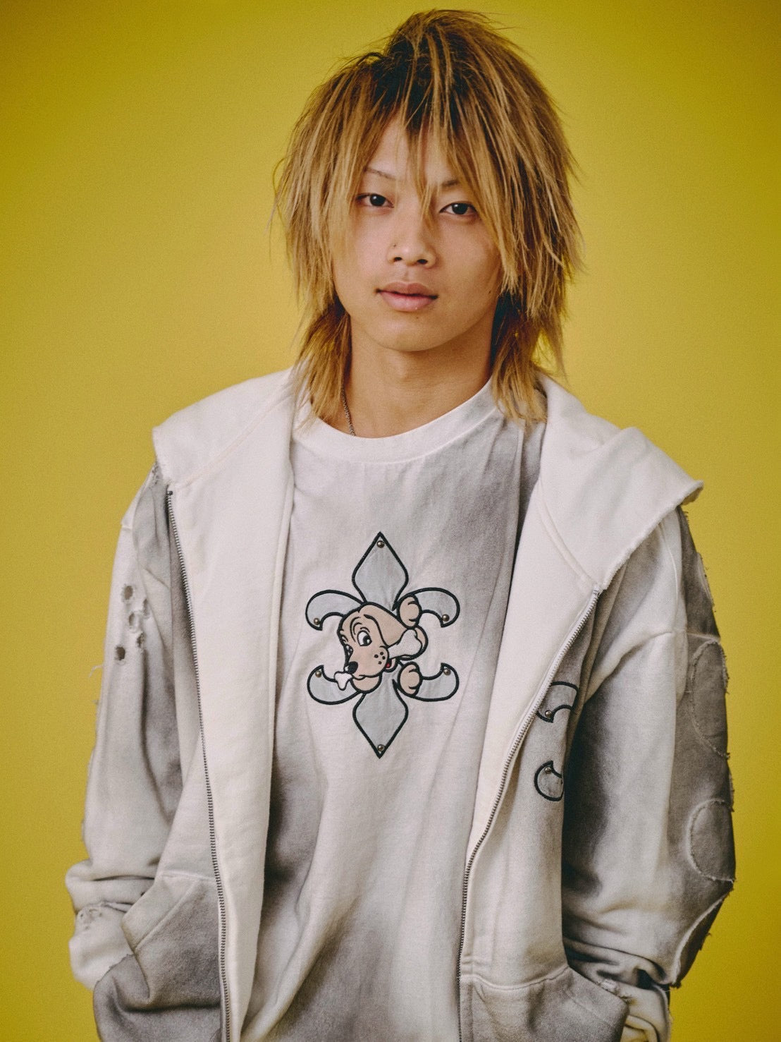 【GALFY】ぼろぼろロゴ百合の紋パーカー