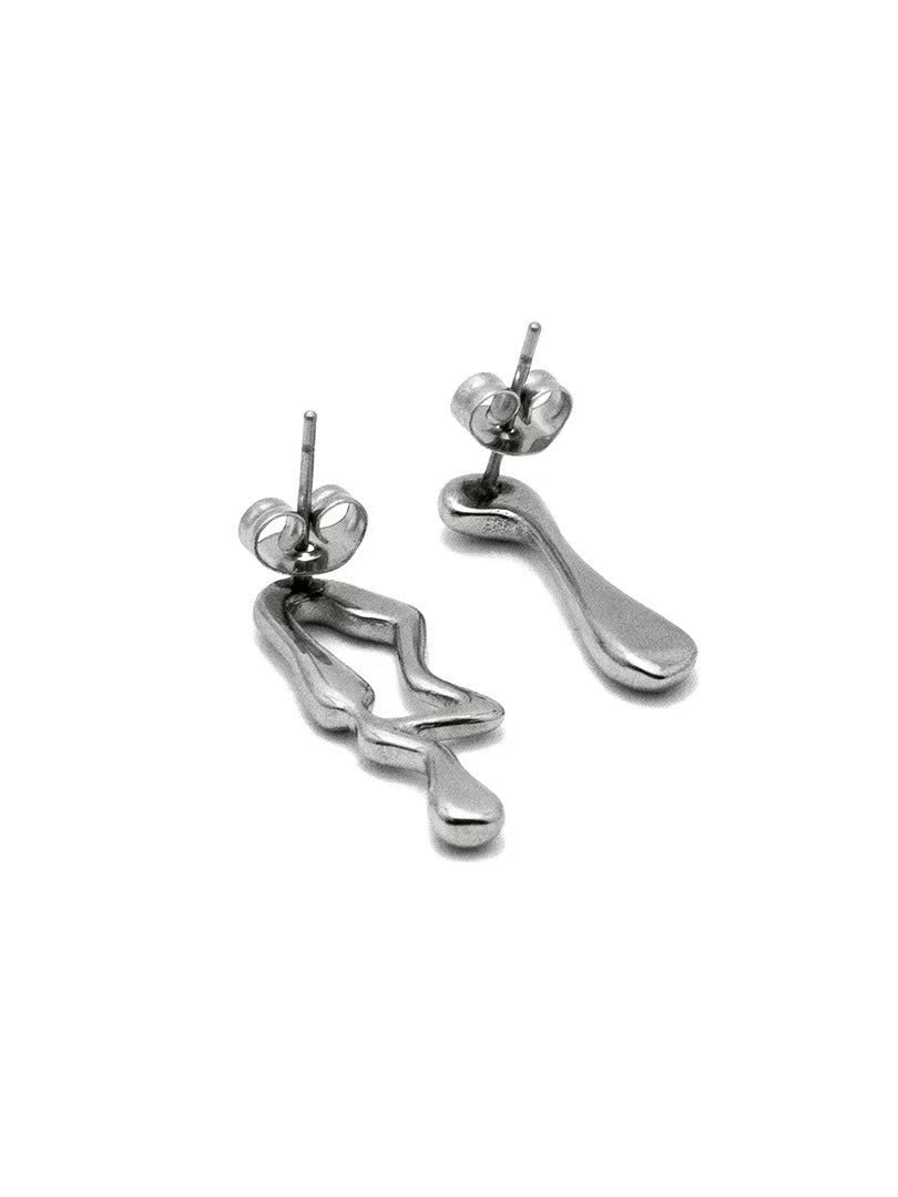 【BLIND MIND STUDIOS】Liquid Drop Earring / 【ブラインド マインド スタジオズ】リクイドドロップシルバーイヤリング