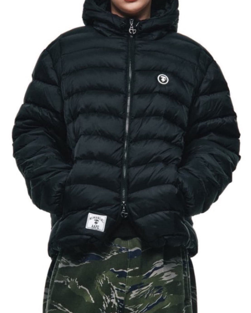 【AAPE X NOMANUAL】AAPE X NOMANUAL MOONFACE LIGHT DUCK DOWN