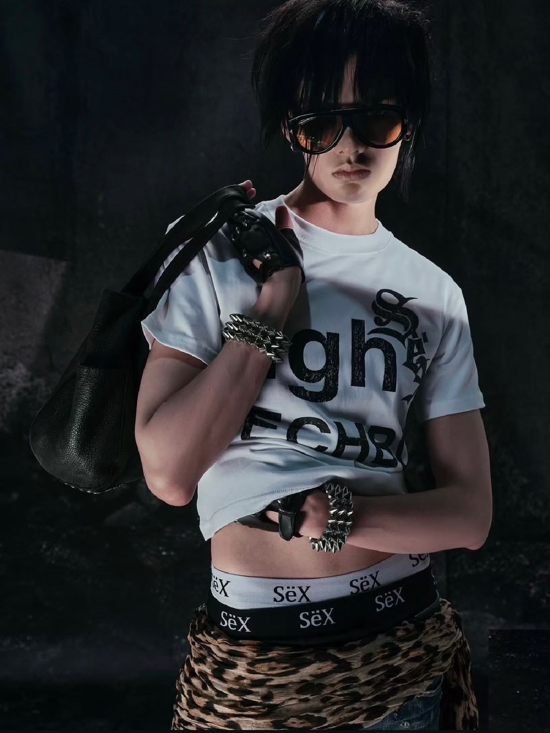 【Cozy world Wide】"BBY TECHB0Y" T SHIRT / 【コージーワールドワイド】ロゴグラフィック半袖Tシャツ