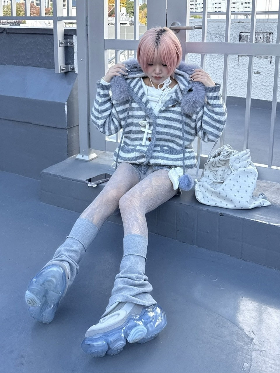 受注制【nmtc +】stripe fur hood cardigan / 【エヌエムティーシープラス】ストライプファーフードカーディガン