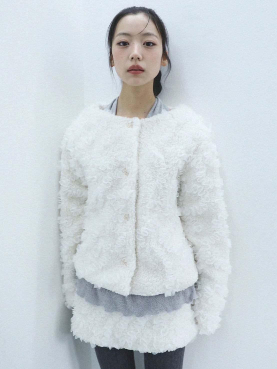 12/21 20:00 発売【Uglyshadow】RUFFLED FUR MINI SKIRT