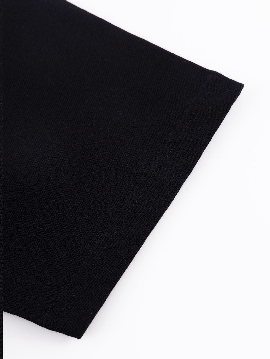 素材、身長まだ【SUPPLIER】Tribal Cross Tee