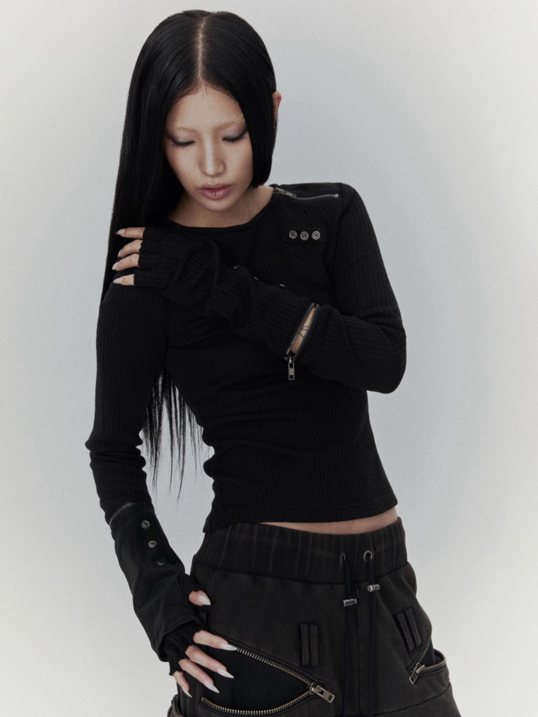 【bonienkiye】Detachable Zipper Leather Top