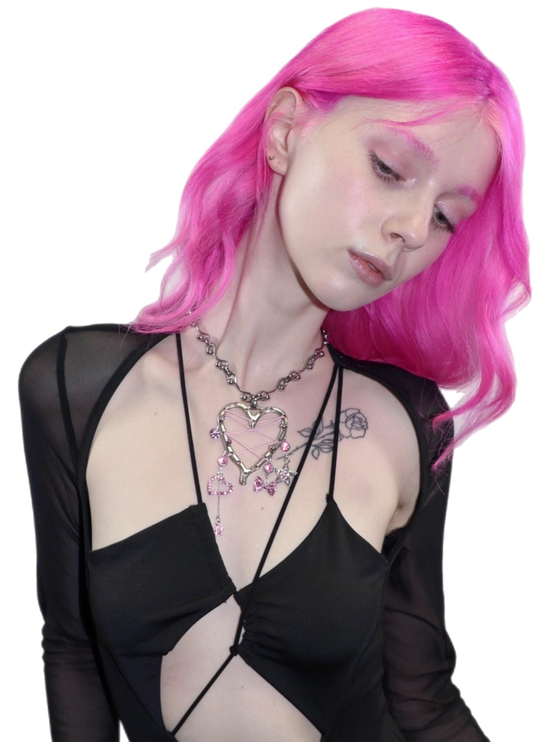 【HURJABOYACC】VINTAGE HEART WITH PIERCINGS NECKLACE