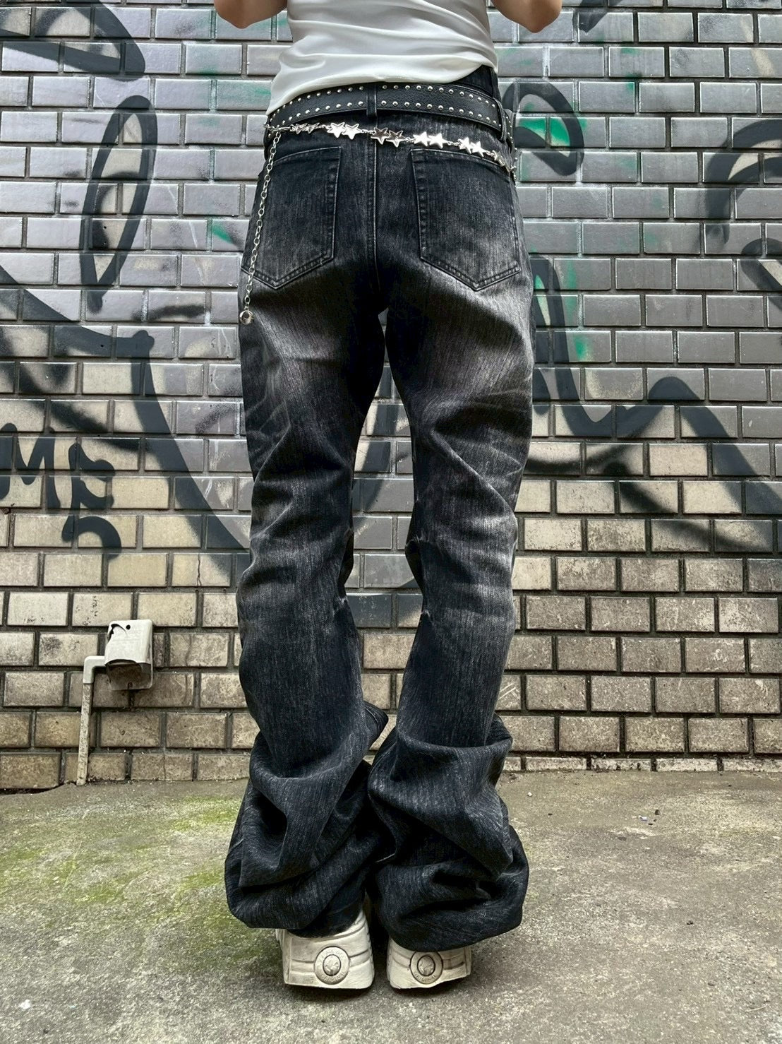 7/11 20:00発売　国際配送【BABY09】cross studs flare denim pants