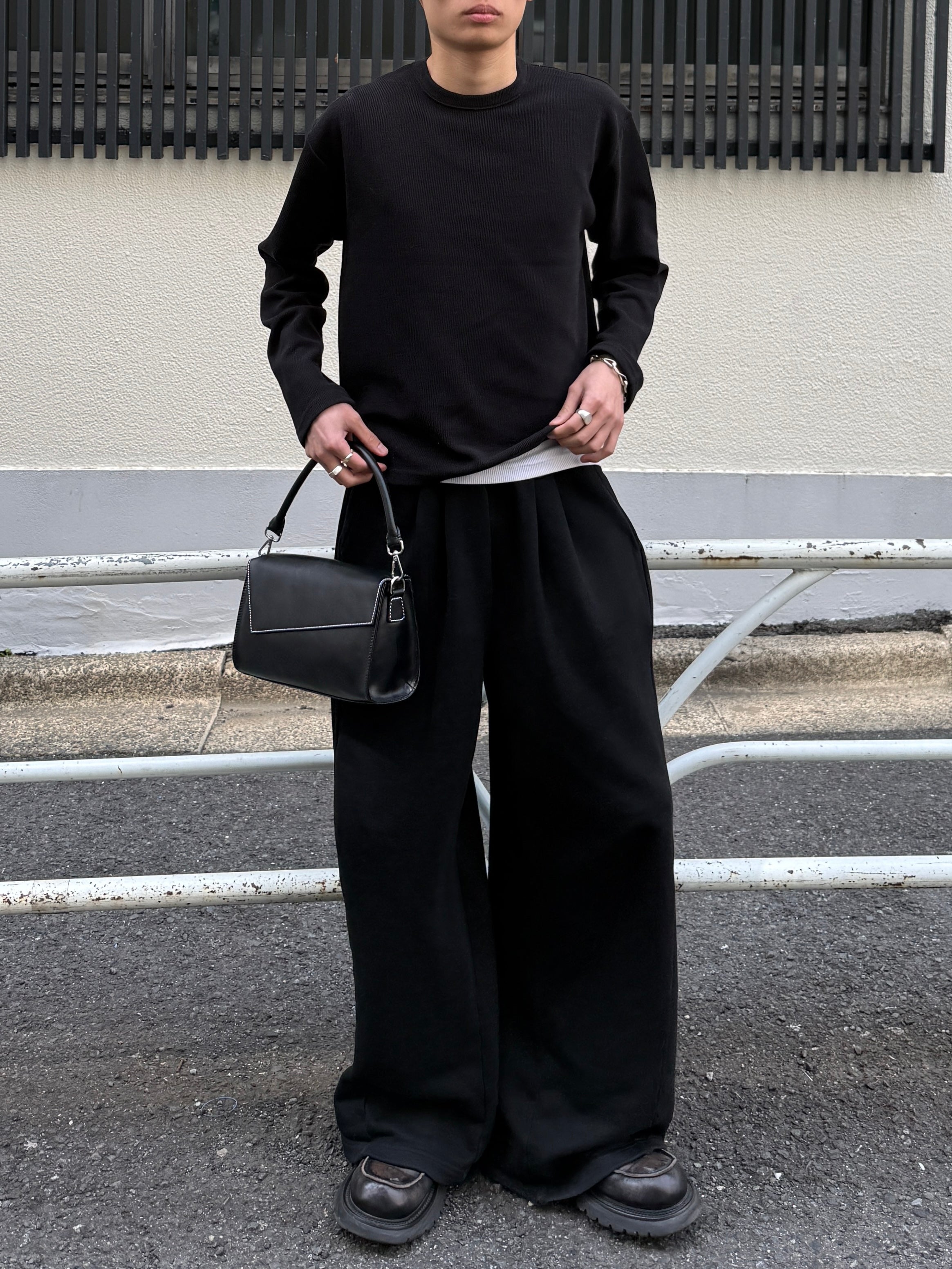 東京店WEB限定受注制【Chikashitsu +】cropped rib knit tee (2color)