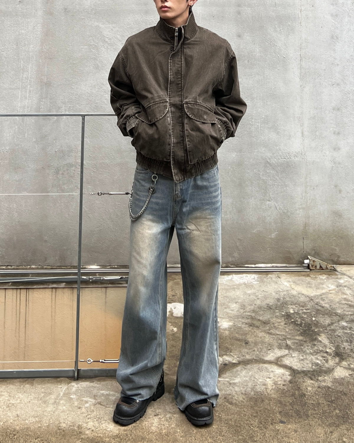 大阪店WEB限定受注制【Chikashitsu +】cutting bootcut denim pants (2color)