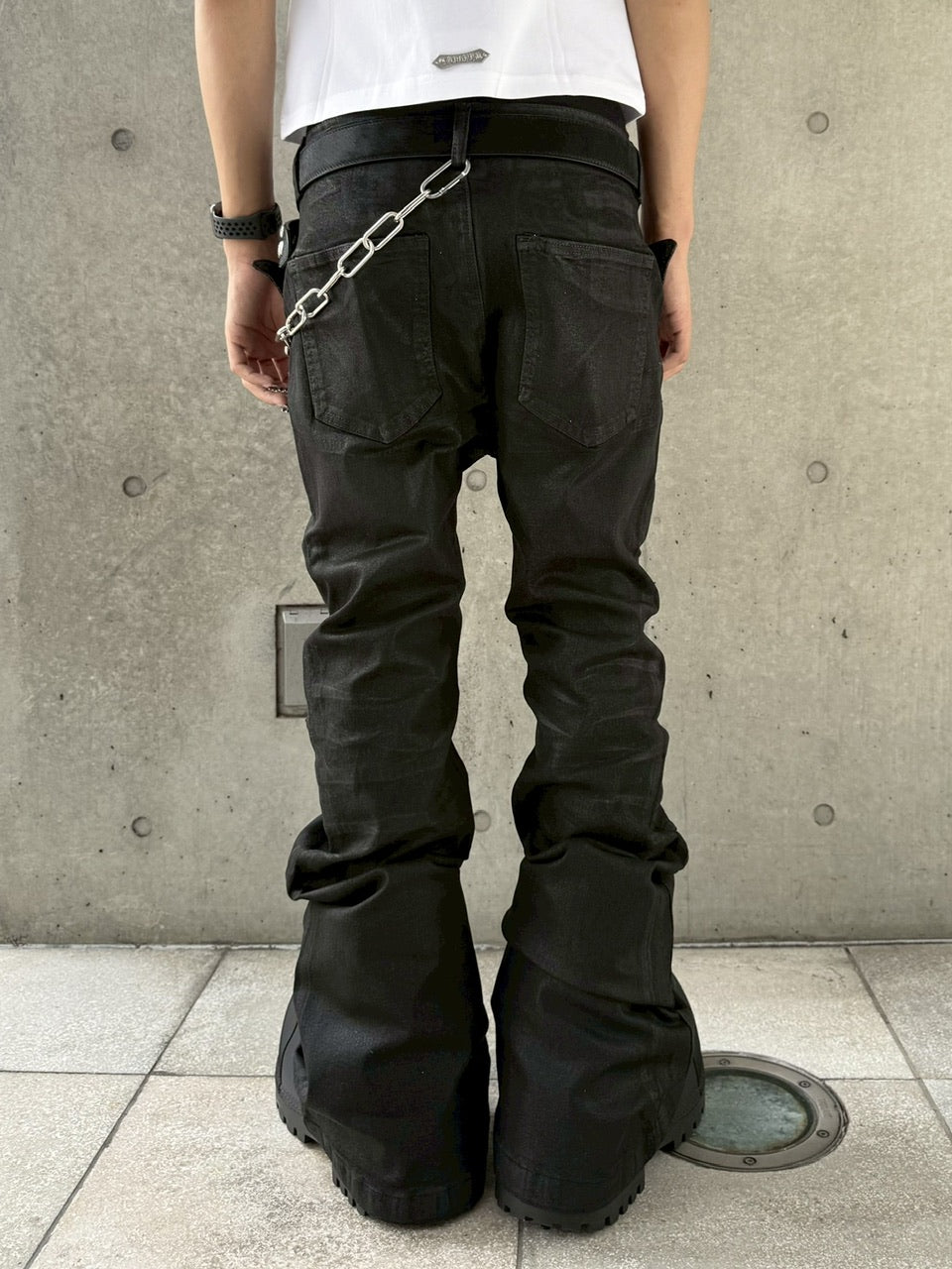 国際配送【Never mind the XU】coating black bell bottom flare pants