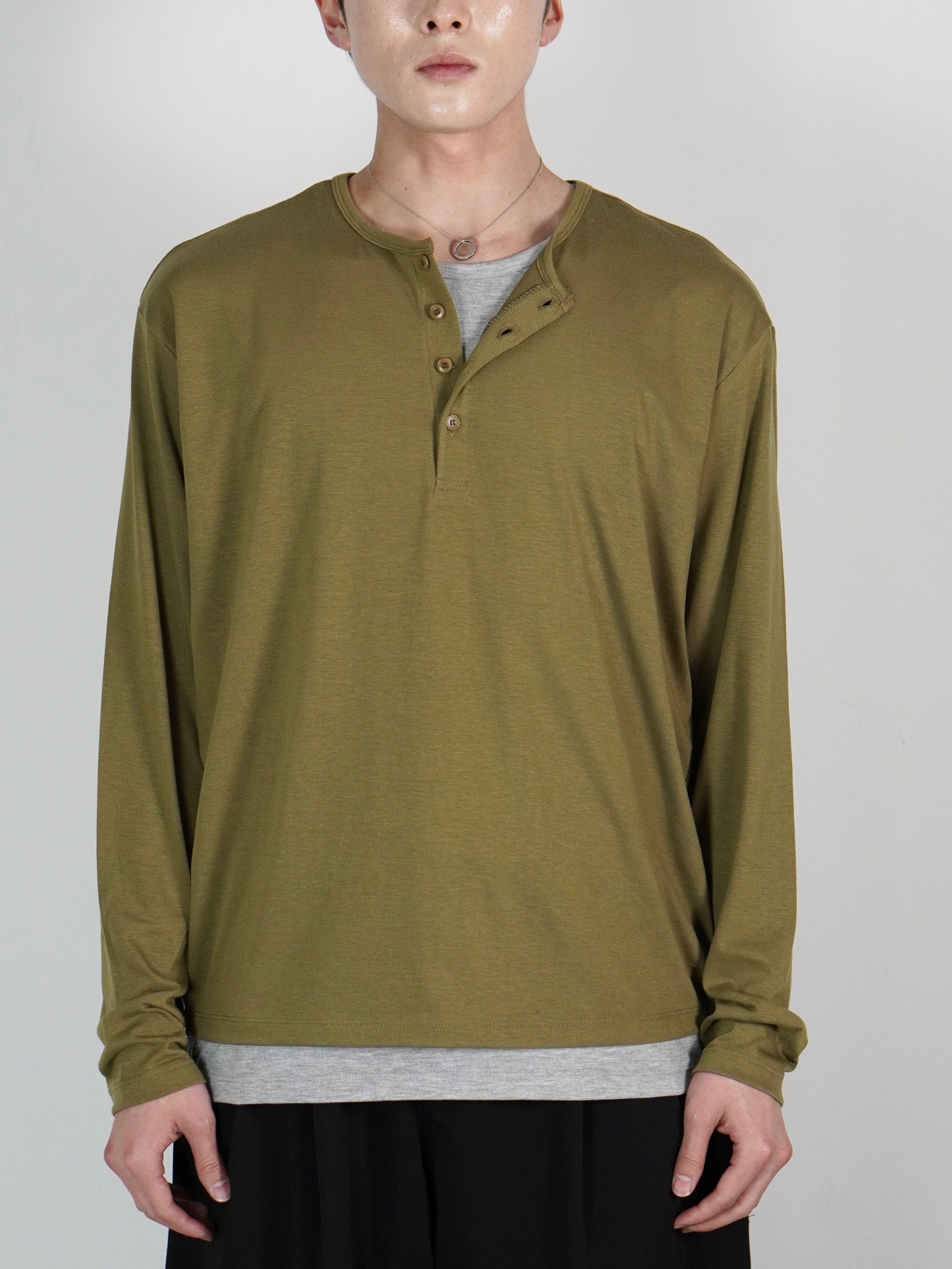 受注制【Chikashitsu +】double layered henley neck long sleeve