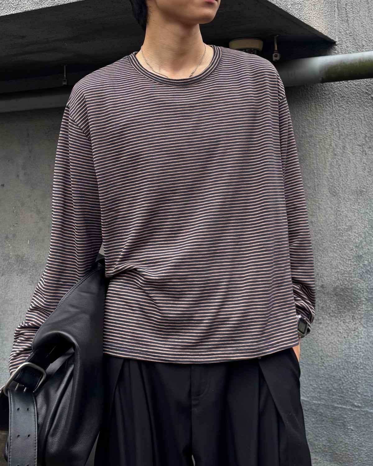 東京店WEB限定受注制【Chikashitsu +】cropped border long sleeve tee (2color)