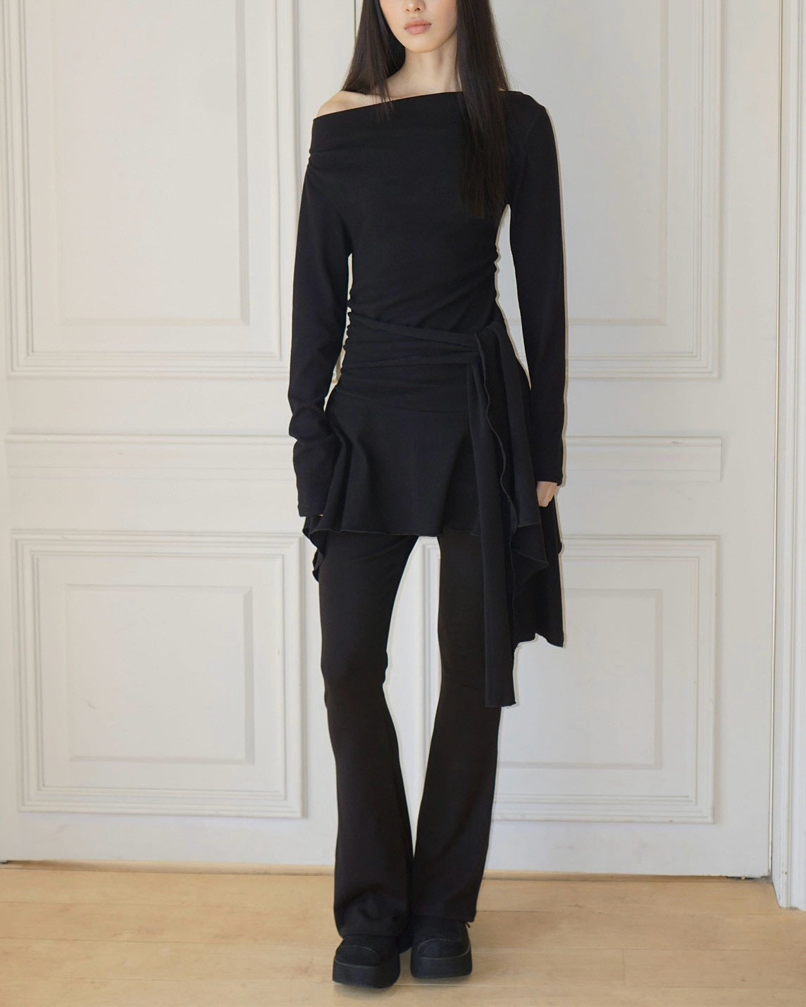 【Uglyshadow】RUCHED BOAT LONG TEE