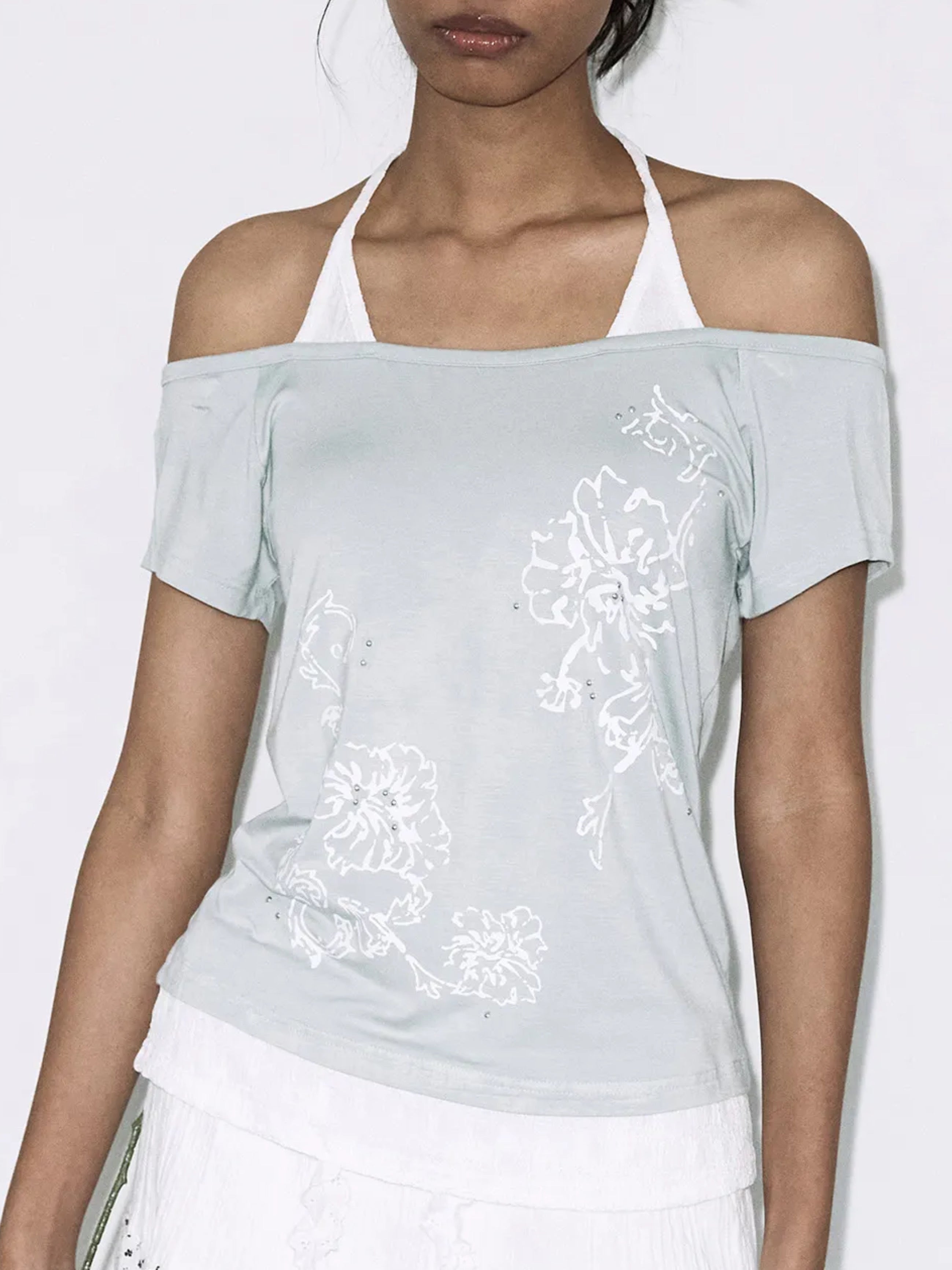 【FANCY CLUB】ROSY HALTER OFF-SHOULDER TOP