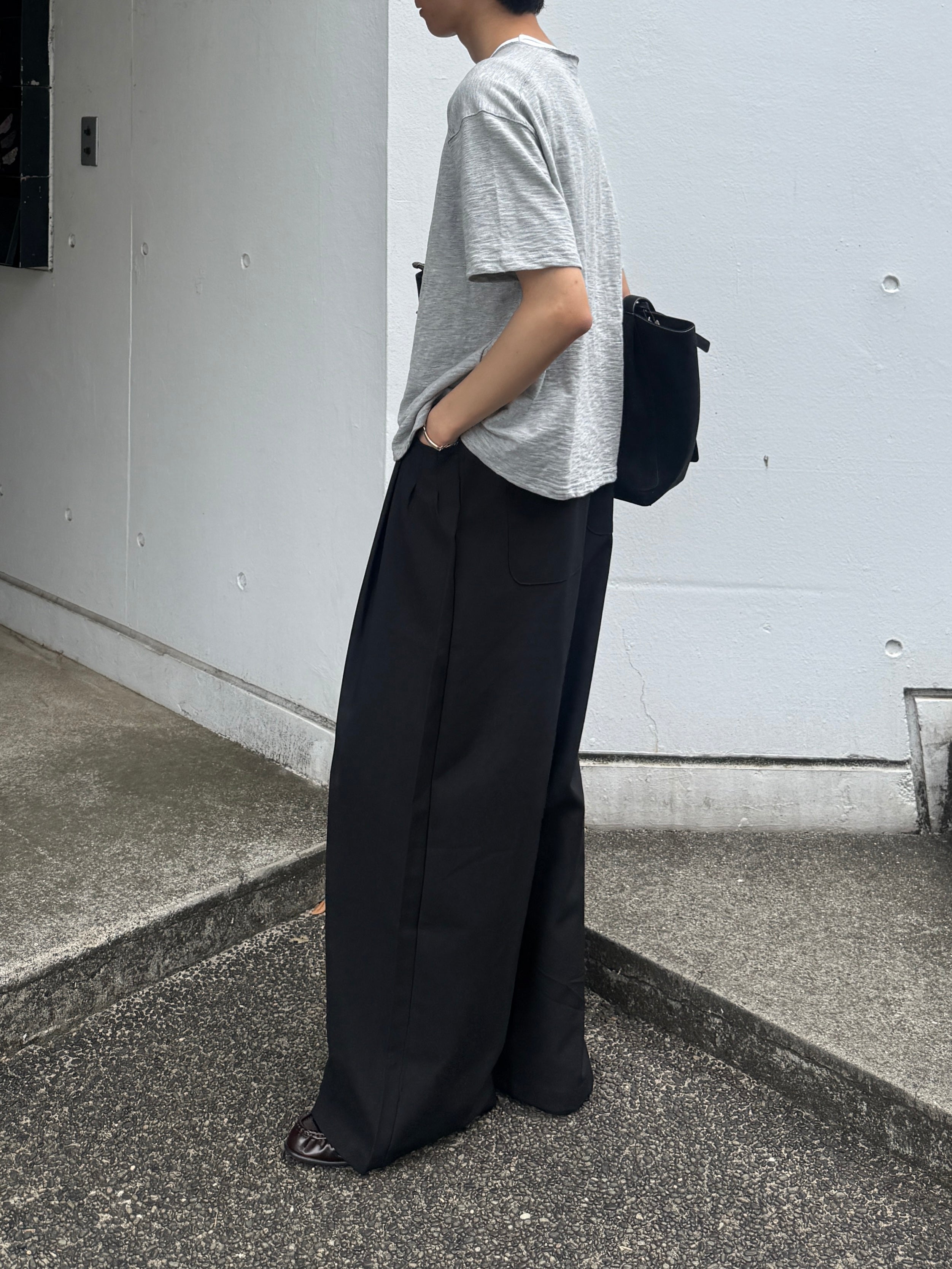 東京店WEB限定受注制【Chikashitsu +】cropped henley neck tee (3color)