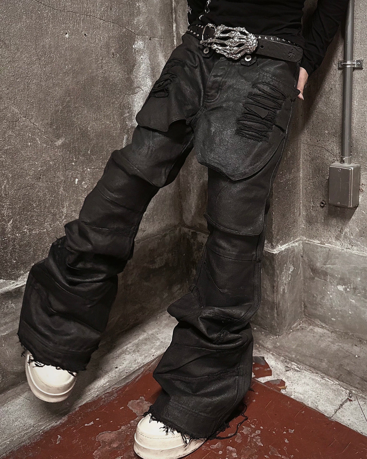 国際配送【Never mind the XU】DISTORTED LAYERED FLARE PANTS