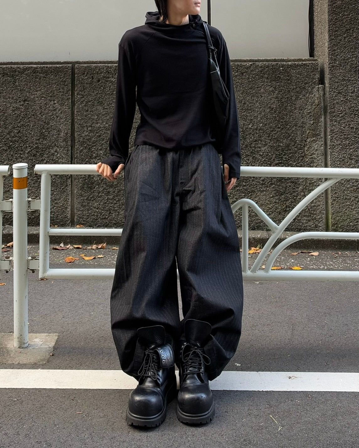 受注制【nmtc+】Diagonal Zip Hood Top (3color)