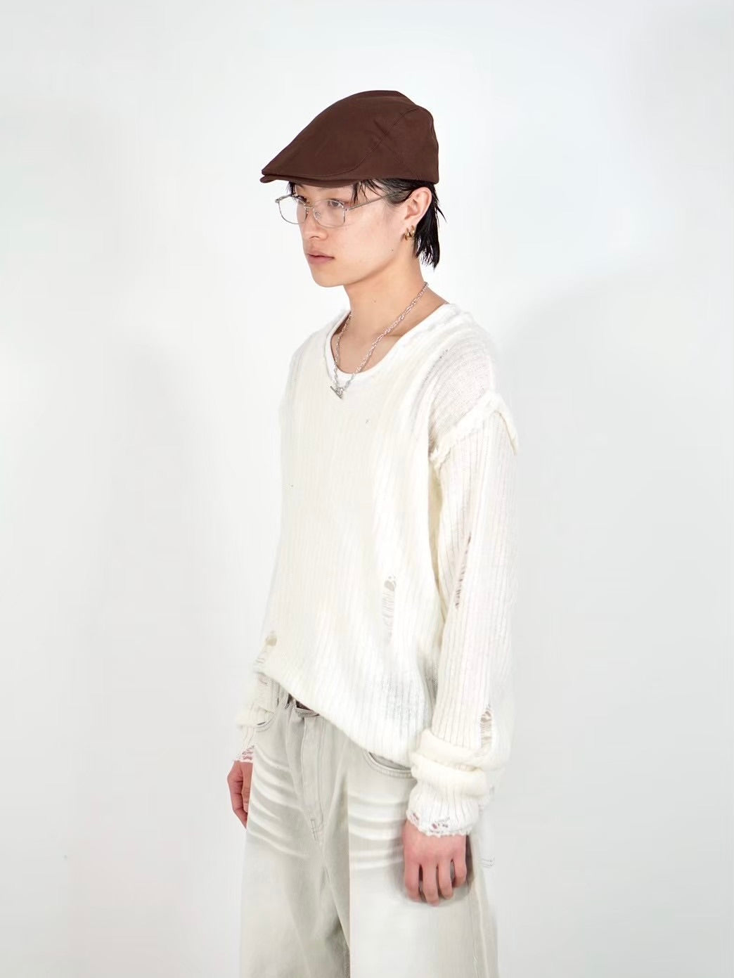 【Chikashitsu +】damage reverse v neck knit (3color)