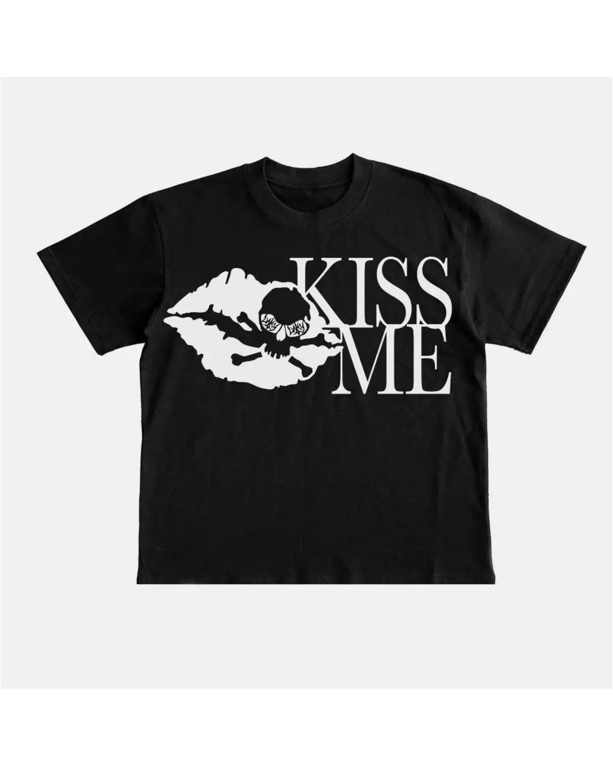 【LOWKEY CLUB】KISS MEE TEE
