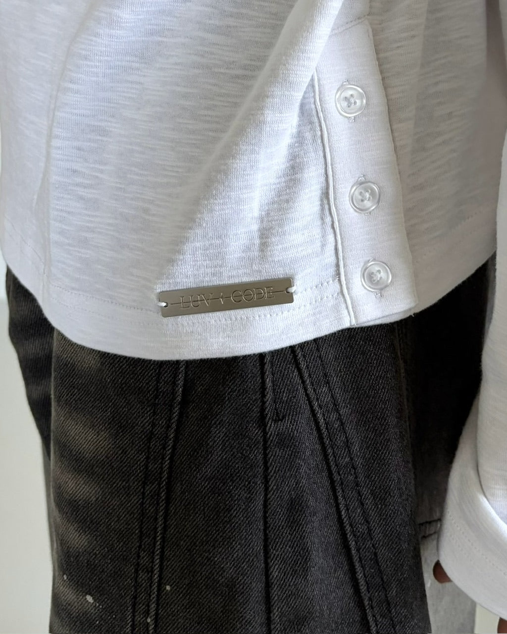 【LUV CODE】LC Button henley long sleeve tee (3color)