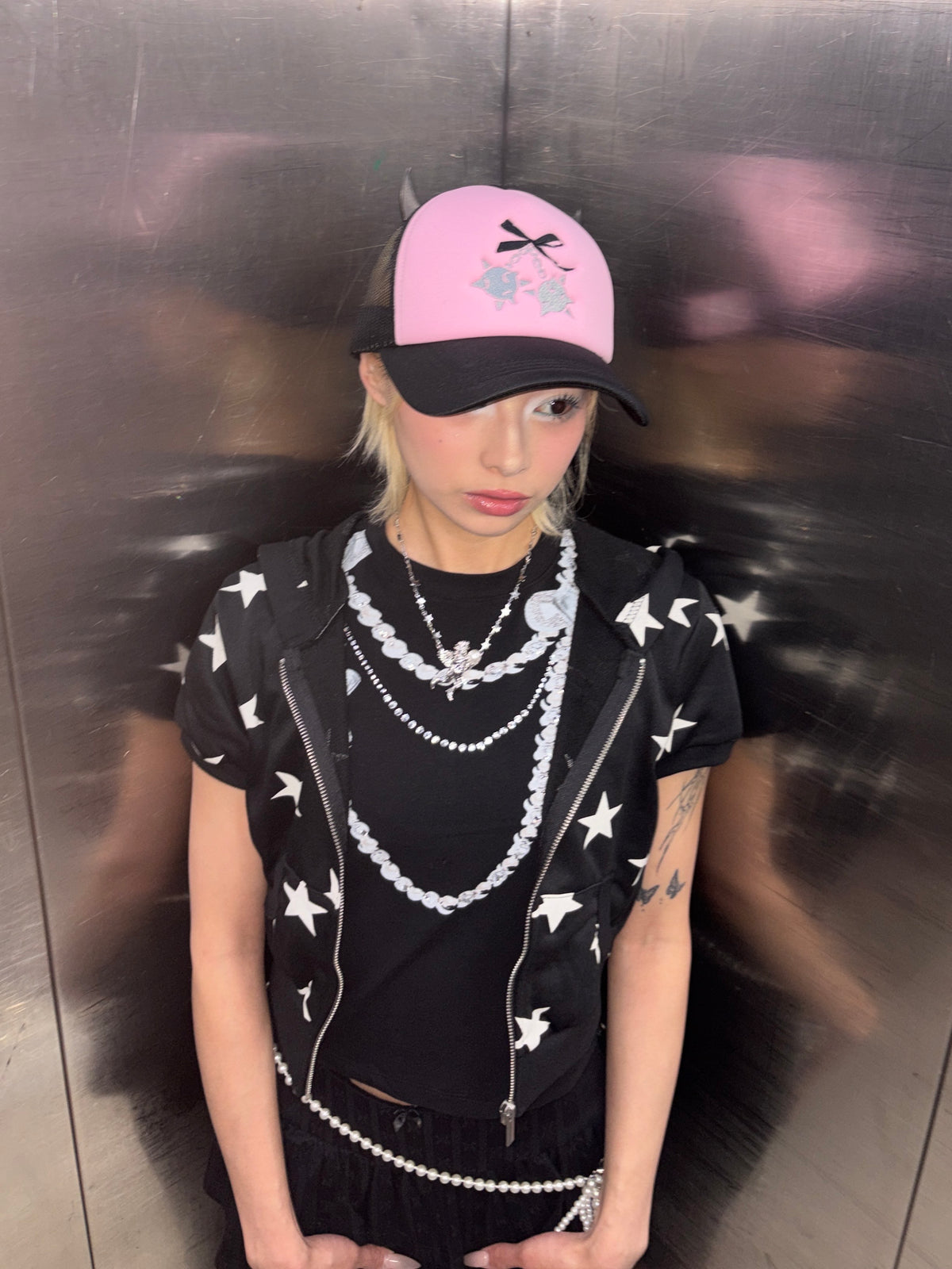 国際配送【Never mind the XU】star short sleeve zip-up hoodie