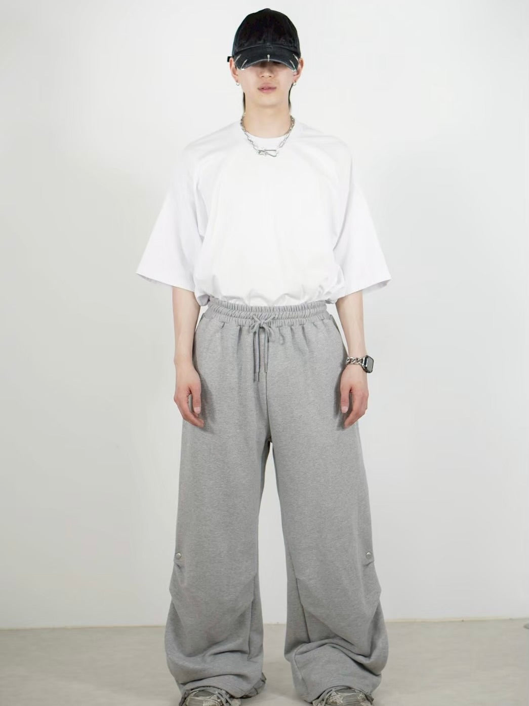 受注制【Chikashitsu +】side snap button sweat pants (2color)