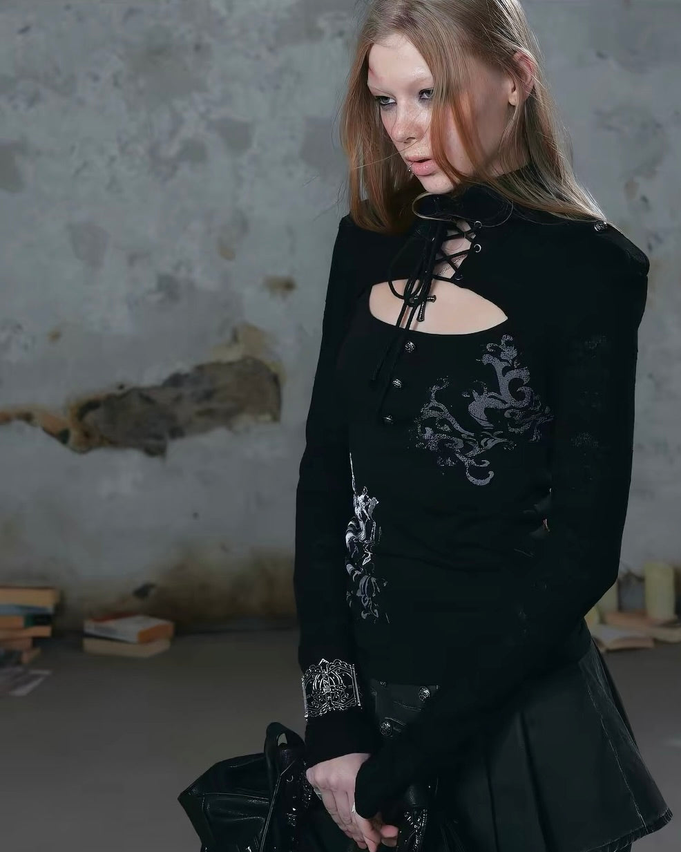 【Cest Nous】Lace-up Cross Top