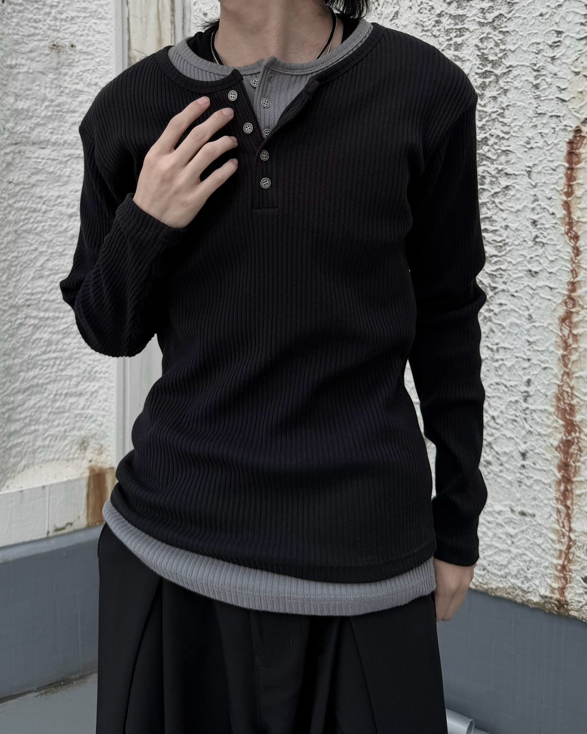 【nmtc+】layered henley neck long sleeve (2color)