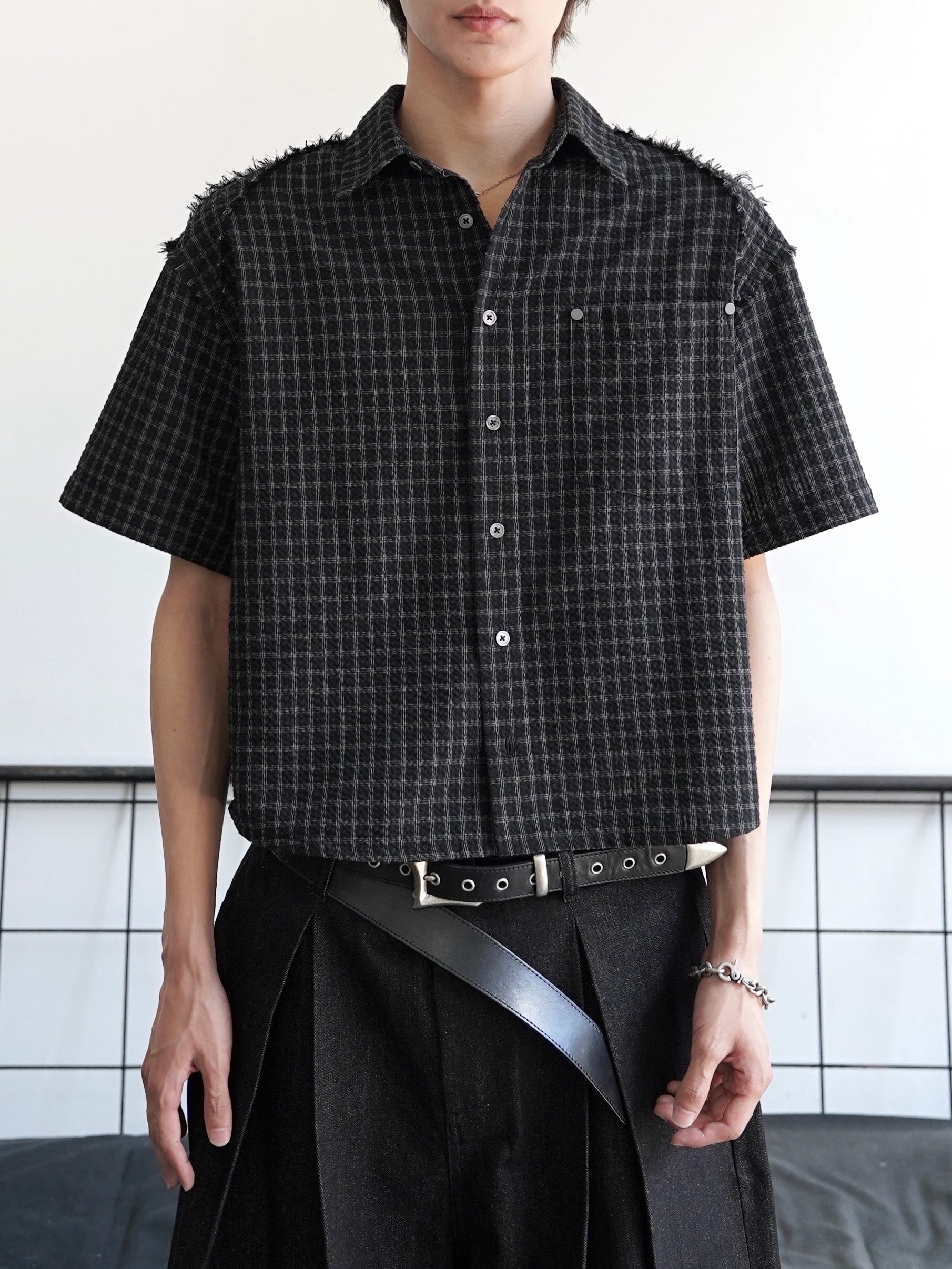 5/23 20:00発売【CHIKASHITSU PLUS HIGH】Raw edge seersucker check shirt