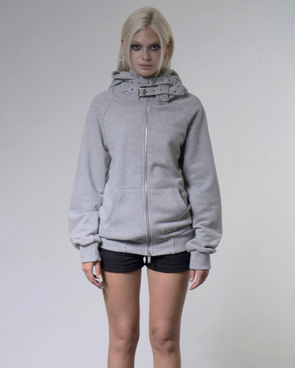 【FANCY CLUB】LAYER BUCKLE HOODED ZIP-UP