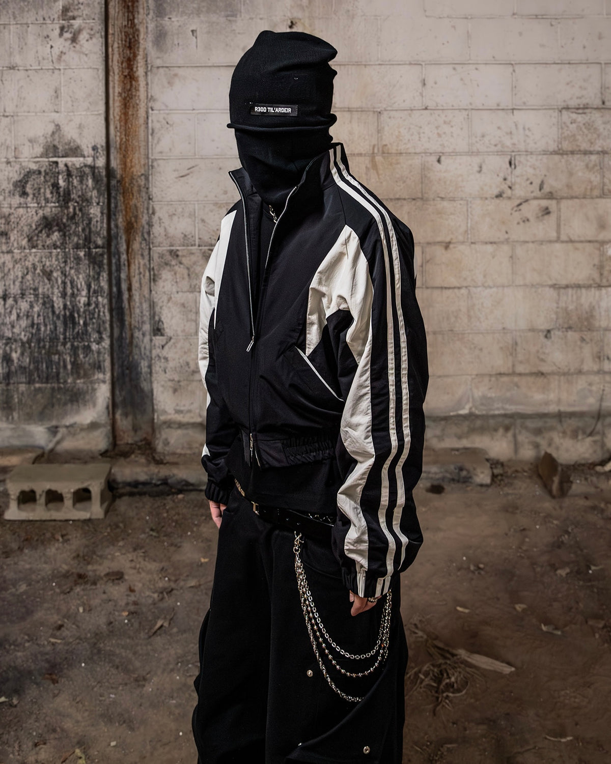 【roaringrad】26 Crop Track Jacket