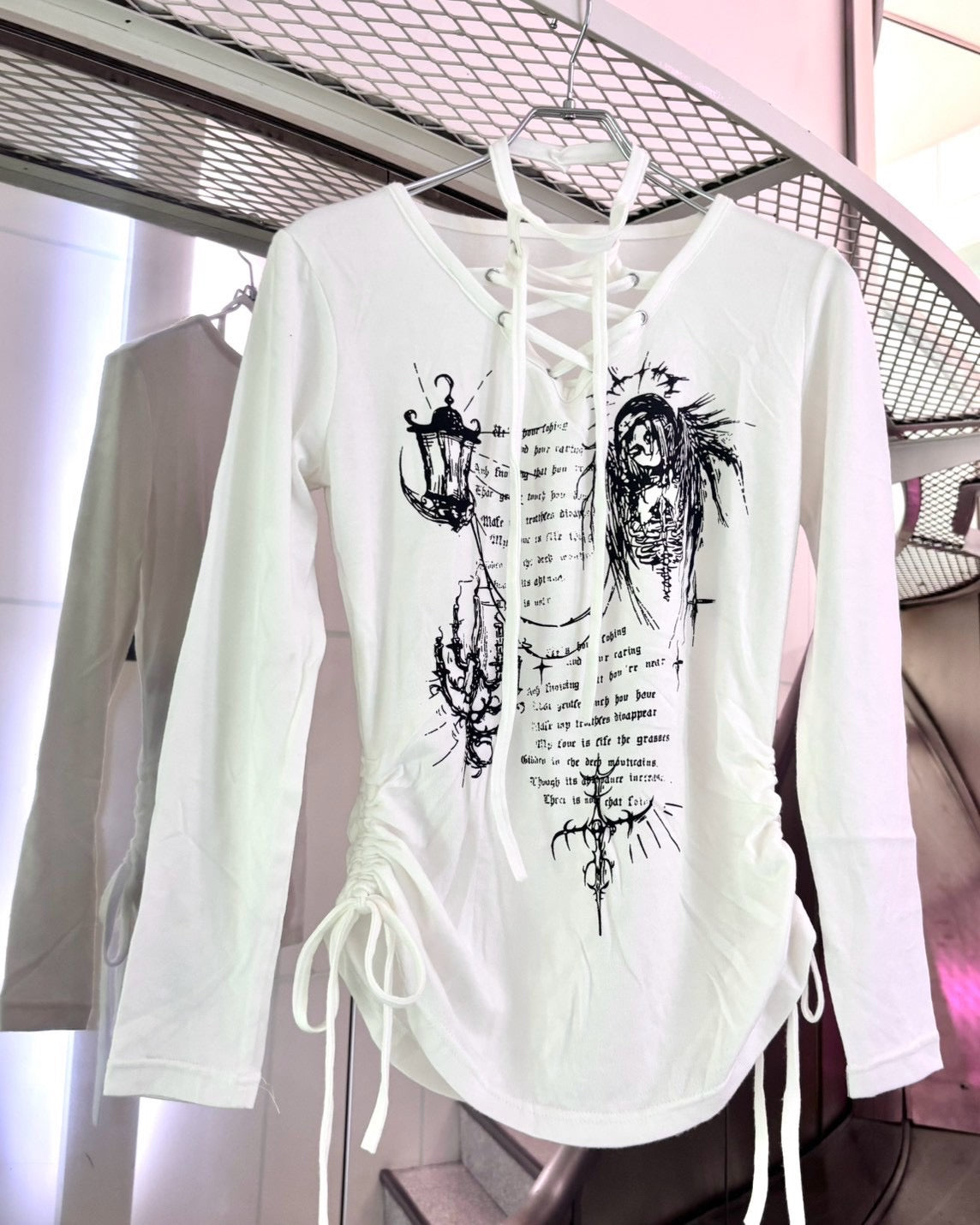 国際配送【BABY09】v-neck ribbon shirring tops