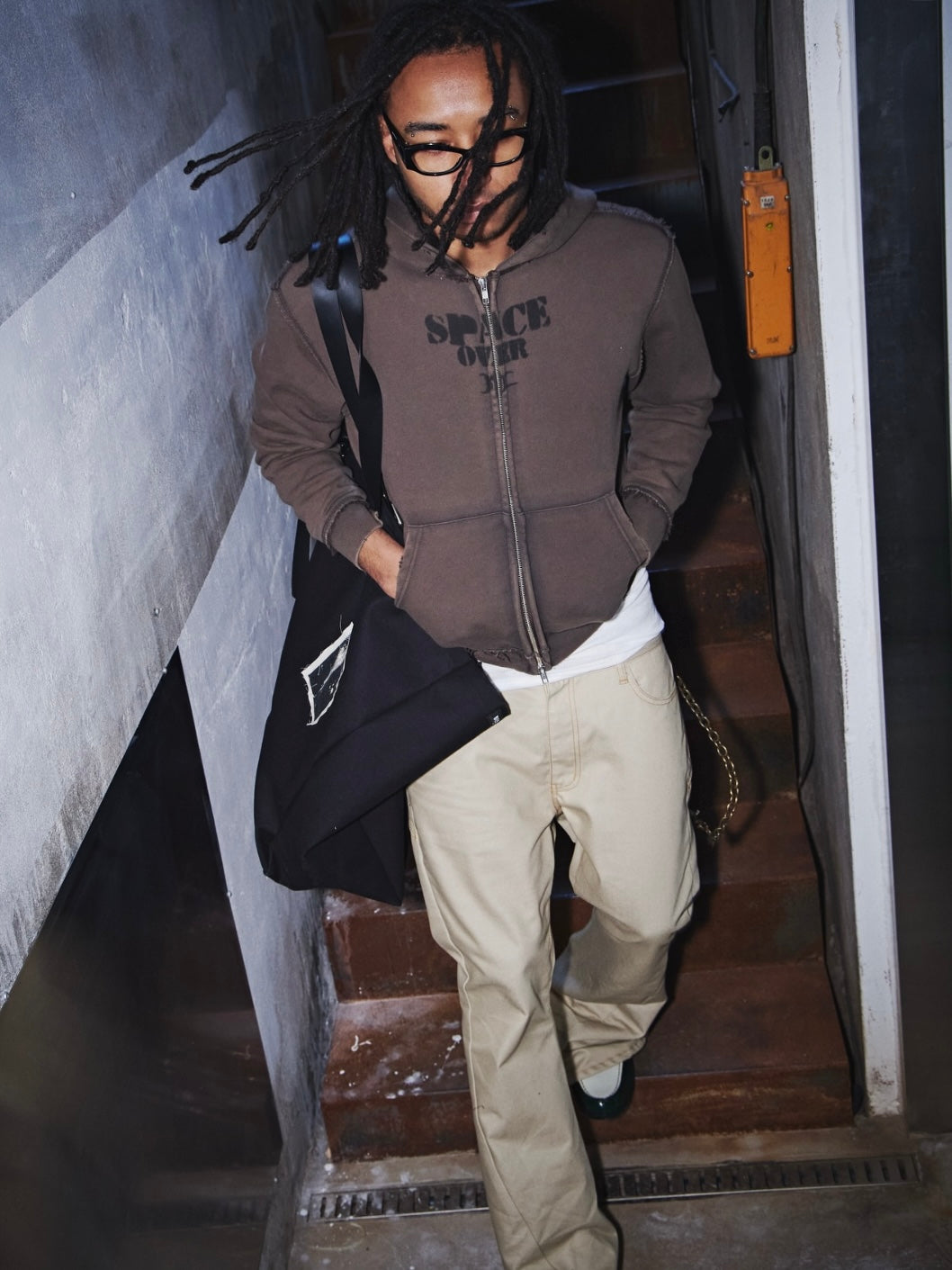 【BEBOF】Beige Side Cut Flared Jeans