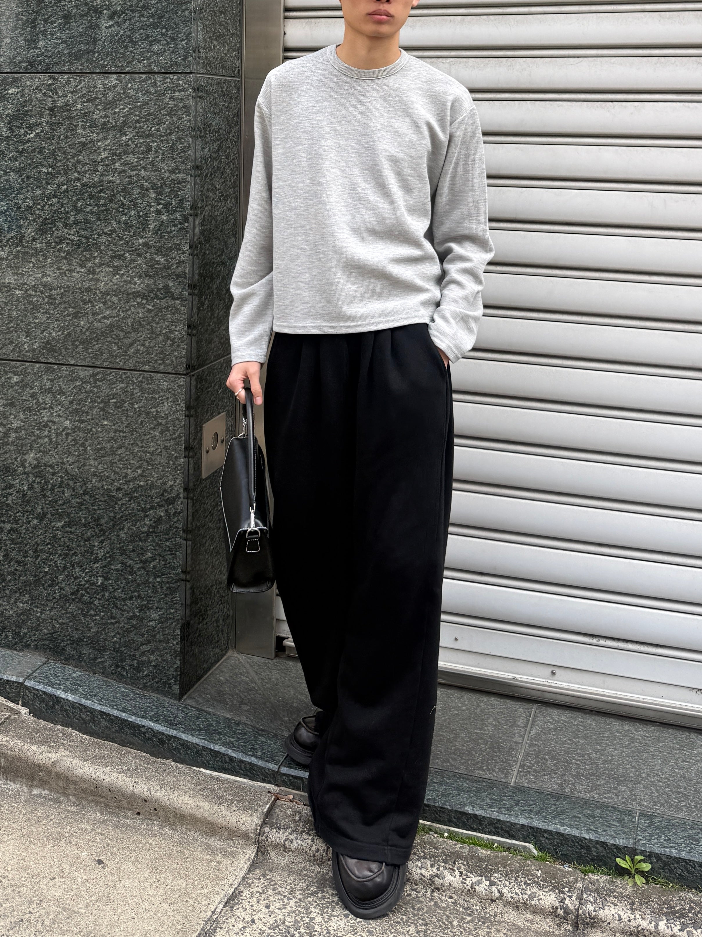東京店WEB限定受注制【Chikashitsu +】cropped rib knit tee (2color)