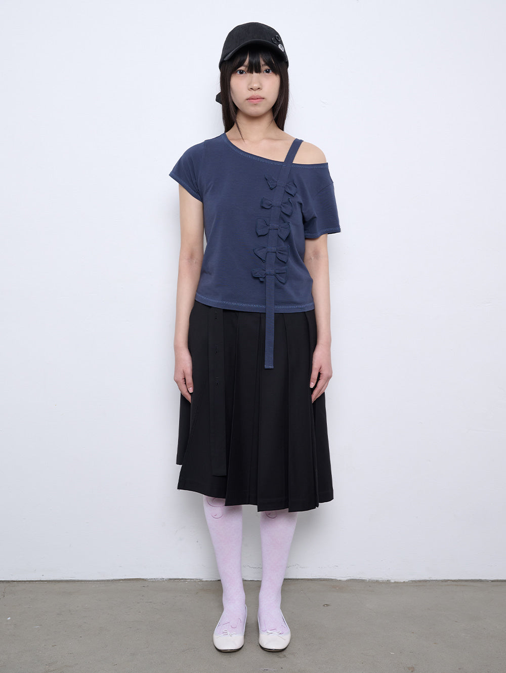 6/8 21:00発売【TUOMIO】RIBBON OFF SHOULDER T-SHIRT